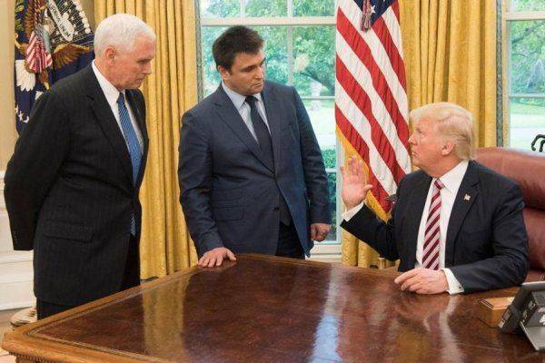  Без предварительных ласк: 6 минут Климкина у Трампа 