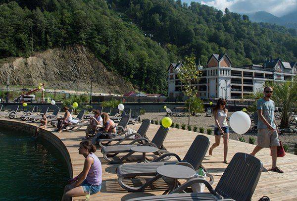 Летний отдых в горах: «В Сочи можно отдохнуть за 12 тысяч в неделю»