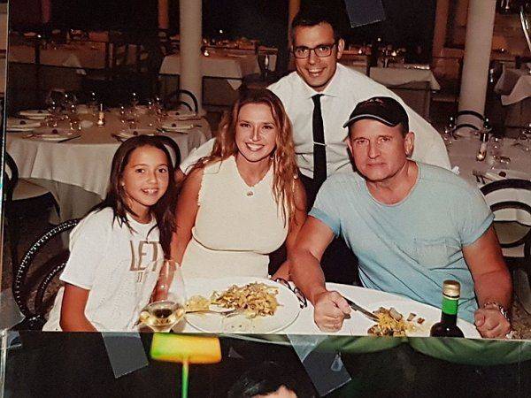 Впервые опубликовано фото крестной дочери Путина