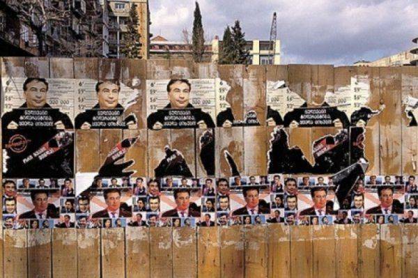 Деканоидзе: Порошенко использовал грузин как козлов отпущения для прикрытия коррупции