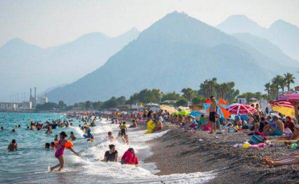 Эдуард Лимонов: Смерть на турецких курортах