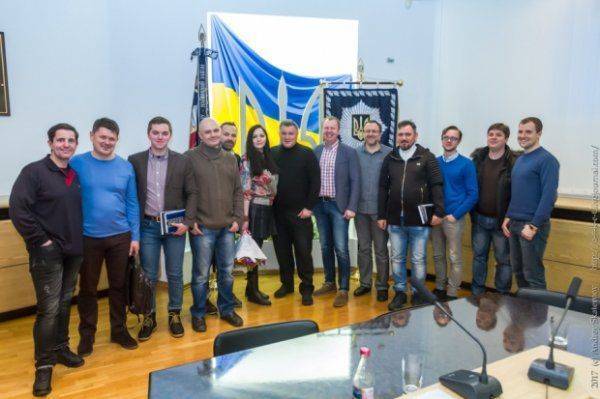 Зашквар на Украине: Блогеры-майданщики оказались «мусорскими шестёрками»