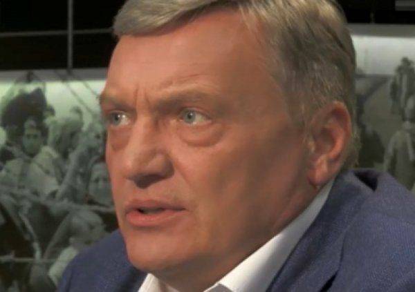 «Хватит жрать!» Правительство Гройсмана хочет, чтобы украинцы отказались от еды ради платежек за коммуналку  