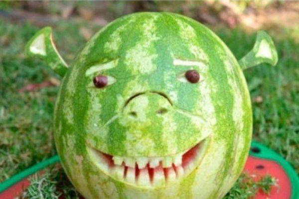 Баржа придёт – порядок наведёт. Гройсман лично возглавит арбузный караван 