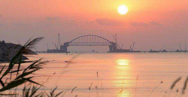 Видный боевик АТО устроил феерическую истерику из-за кадров Керченского моста