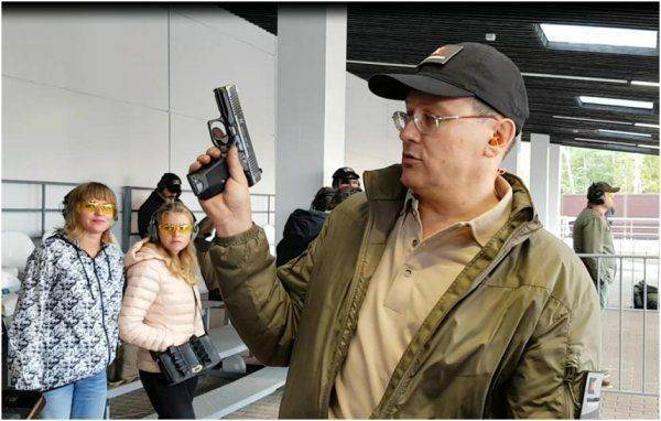 Стреляю из "Лебедева", спрашиваю у Лебедева