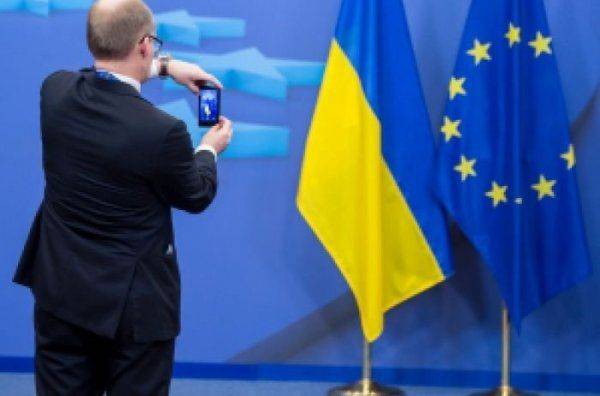 Украина все сильнее раздражает ЕС — киевский дипломат