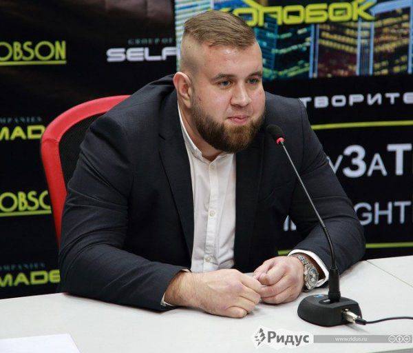 Избивший корреспондента НТВ хулиган вышел на дуэль с журналистом