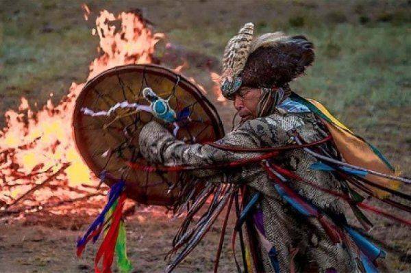 Восстановление целостности нации