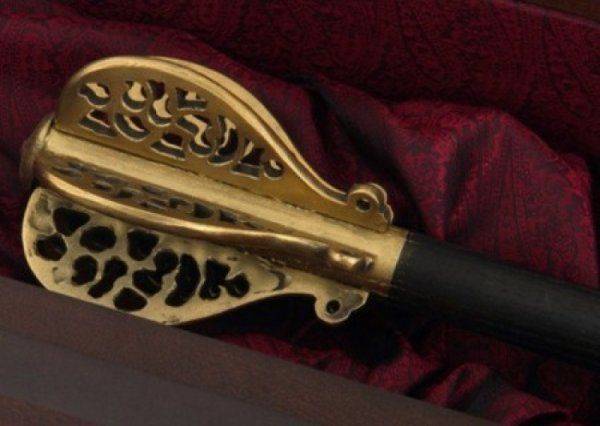 Трепещи, агрессор! Украина везет на международную оружейную выставку золотую булаву 