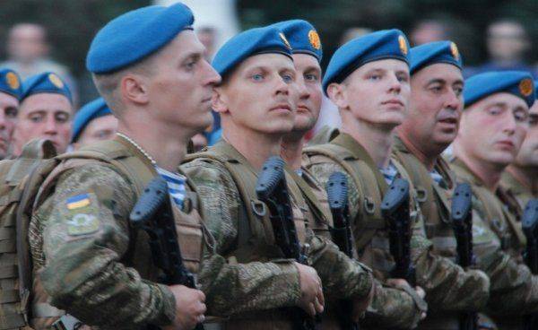 Украина декоммунизировала главный символ ВДВ