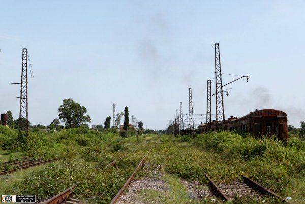 Постой, паровоз?