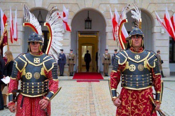 В Киеве предъявляют территориальные претензии Польше и грозят войной