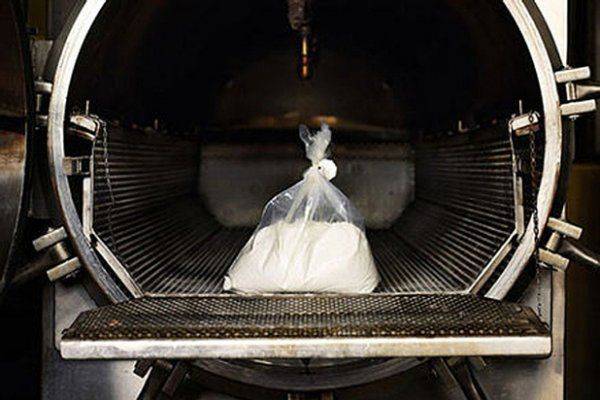 Зачем разрушают христианские обычаи