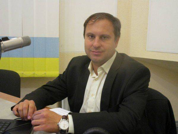 Иван Лищина: Луганский аэропорт был уничтожен ракетами "Точка" с территории РФ