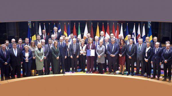 Общеевропейская армия готова противостоять России