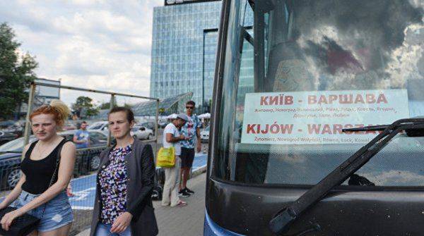 Побежали: «лучшие геноциды нации» ищут пути спасения