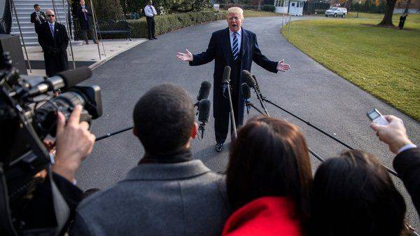 Трамп назвал родину "фейковых новостей" 