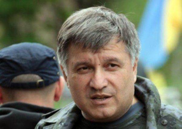 Аваков открещивается от госпереворота: Я гнался за Януковичем в Крым, просто чтобы поговорить