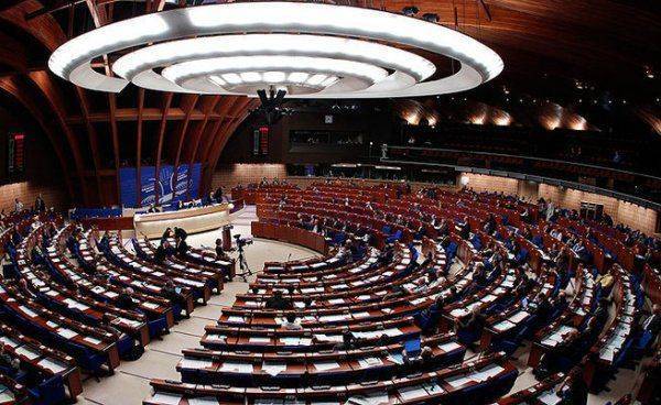 ПАСЕ аккуратно возвращает Россию