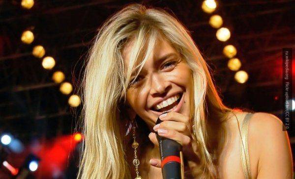 Украинские певцы променяли Родину на «Голубой огонек» в РФ