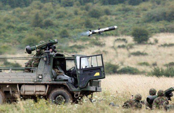 Америка разжигает войну в Донбассе