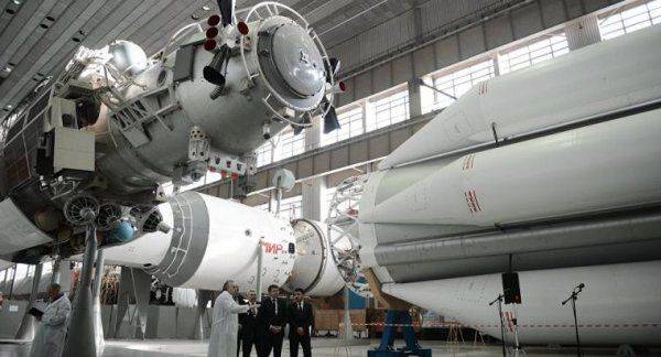 Российский космос проигрывает Илону Маску