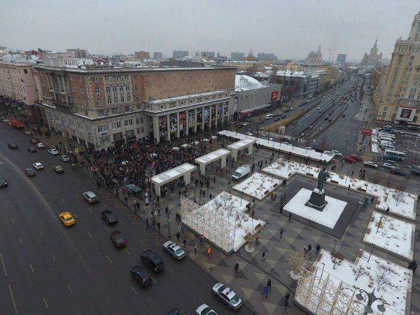 Навальный пробил дно: школьники проигнорировали «всероссийскую забастовку»
