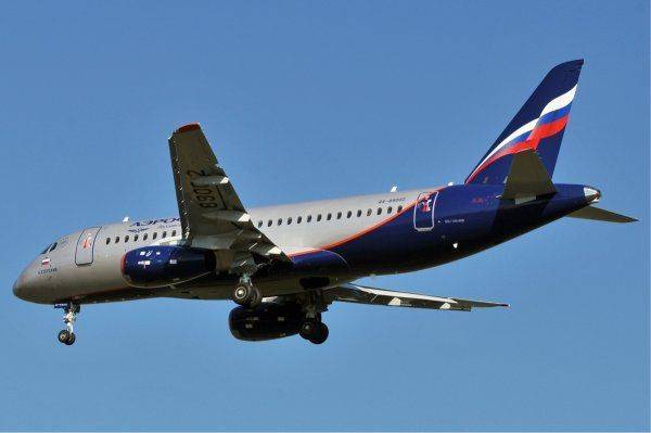 «Наши успехи грандиозны»: эксперт о вытеснении западные самолётов российскими SSJ-100