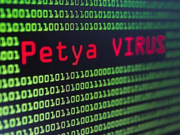 Хакерская лихорадка англосаксов: Великобритания обвиняет РФ в создании вируса Petya