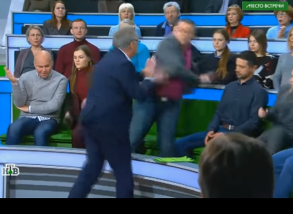 Ведущий НТВ и украинский политолог подрались на съемках передачи