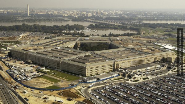 Пентагон затрудняется с ответом, попали ли россияне под удар коалиции США в Сирии