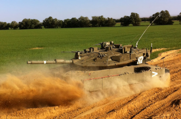 Самый защищенный танк мира и российская ракета: Кадры поражения израильской Меркавы