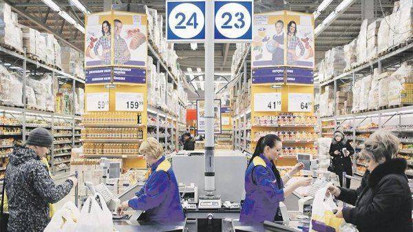 Россияне пошли по магазинам