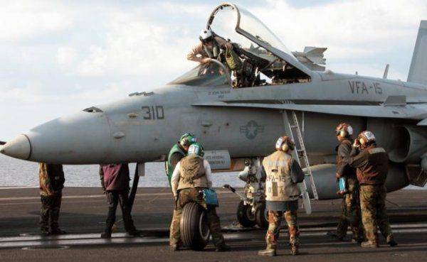 Летчики ВВС США уходят на «гражданку» после встреч в Сирии с «сушками»