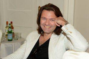 Маликов объявил своей дочери, что она приемная