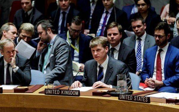 Сеть в гневе: Появилось предложение к министру обороны Британии - куда засунуть свое мнение...