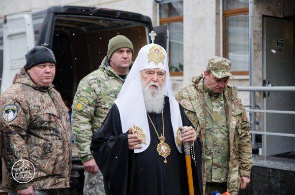 Константинополь верен идее создания Единой Поместной Украинской Церкви,  а вот Киев – не очень