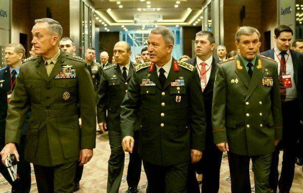 Иностранцы о том, почему русские генералы лучше американских: "все просто, Россия – это мир, а США - войны"