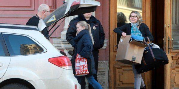 «Война высылок» расколола Европу