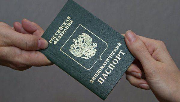 НАТО отказало в визах российским дипломатам, назначенным вместо высланных