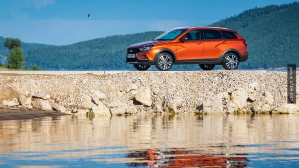 «АвтоВАЗ» в марте увеличил продажи LADA в России на 22%