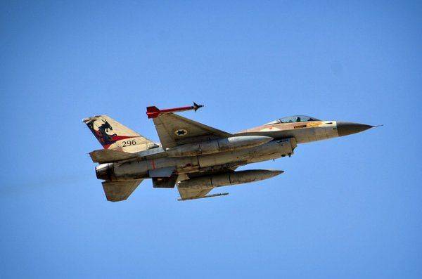 Россия обвинила Израиль в авиаударе по сирийской авиабазе