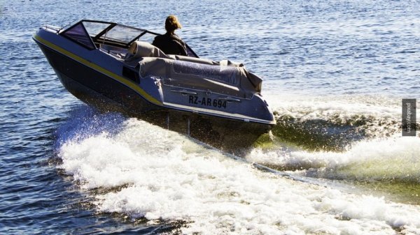 Отказ от импорта: в РФ создадут лодочные моторы большой мощности