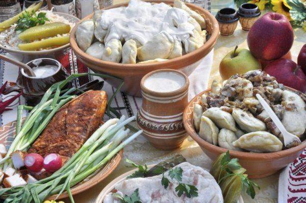 Они таки много едят. Очень много!