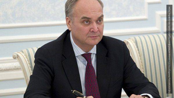 Болтон и Антонов обсудили условия улучшения отношений между РФ и США