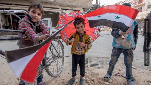 Запад сошел с ума: французские СМИ обругали Европу за лицемерие к России