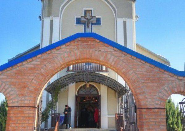 Церковная хитрость Порошенко: Автокефалия отвлекает внимание от кассетного скандала в Украине