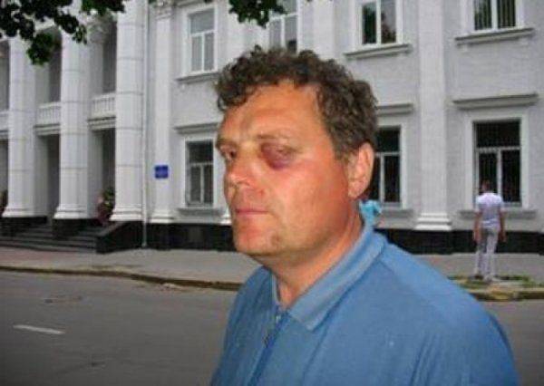 Нацисты из С-14 пытались забить ломом православного активиста Валентина Лукияника, отстаивающего Десятинный храм УПЦ МП