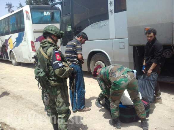 «Вежливые люди» отобрали у сотен «смертников» оружие и выгнали из Ярмука